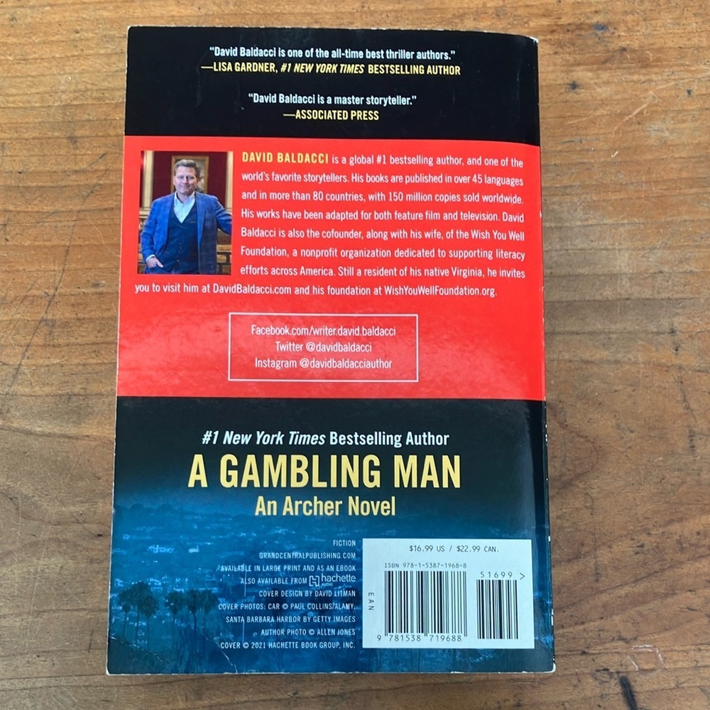 Book: A Gambling Man by David Baldacci - softcover - Picture 3 of 15